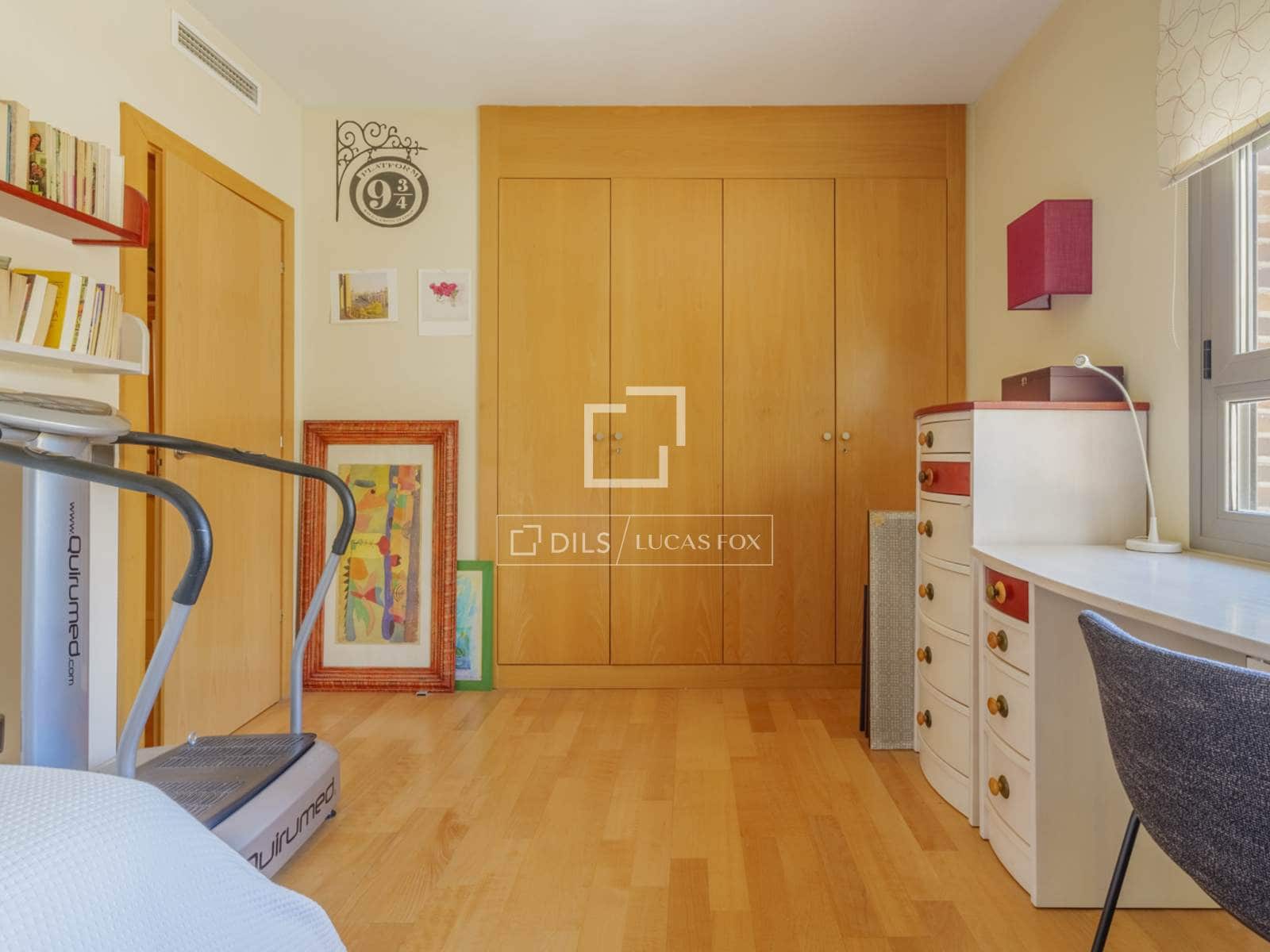 5 Zimmer Penthouse zu verkaufen in Madrid Stadt mit Pool Garage - 1.860.000 € (Ref: 9839826)