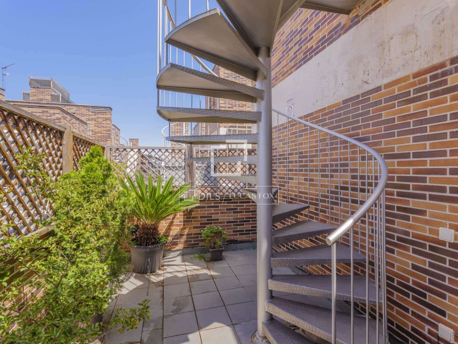 5 Zimmer Penthouse zu verkaufen in Madrid Stadt mit Pool Garage - 1.860.000 € (Ref: 9839826)