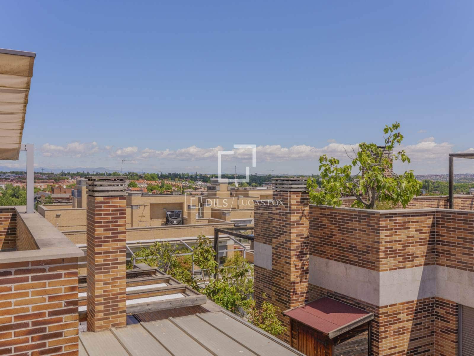 5 Zimmer Penthouse zu verkaufen in Madrid Stadt mit Pool Garage - 1.860.000 € (Ref: 9839826)