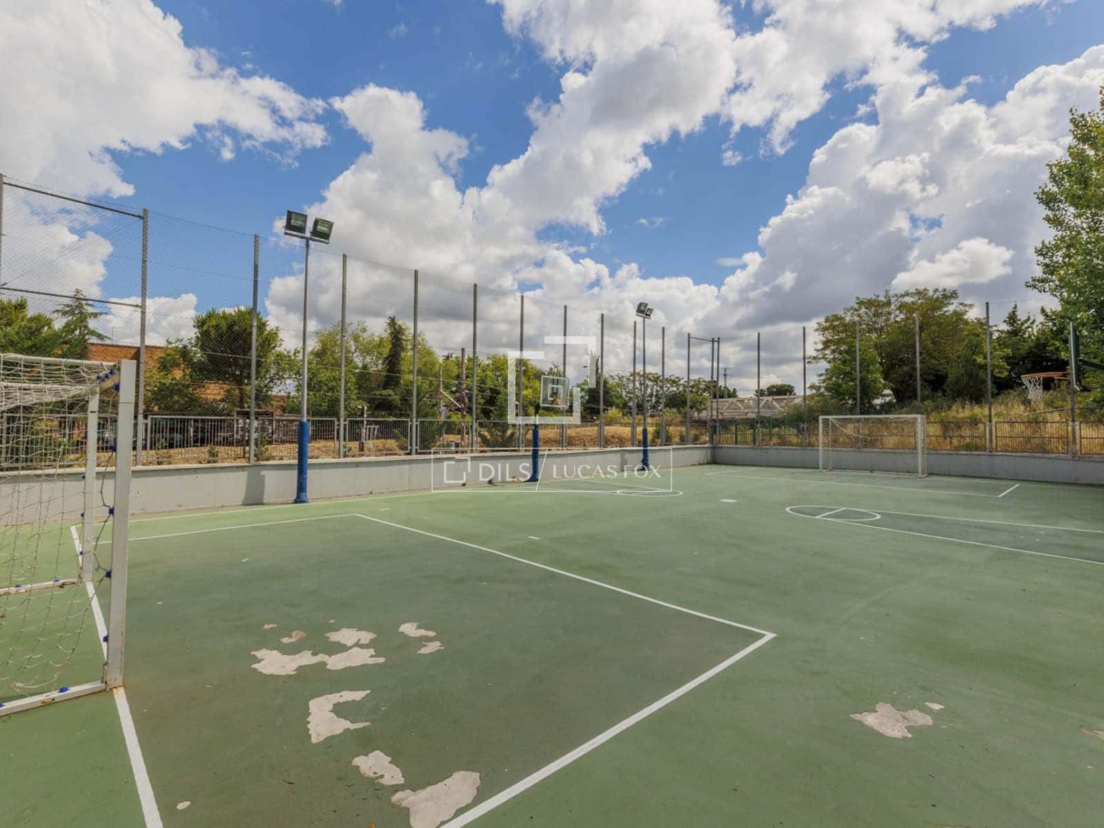 5 Zimmer Penthouse zu verkaufen in Madrid Stadt mit Pool Garage - 1.860.000 € (Ref: 9839826)