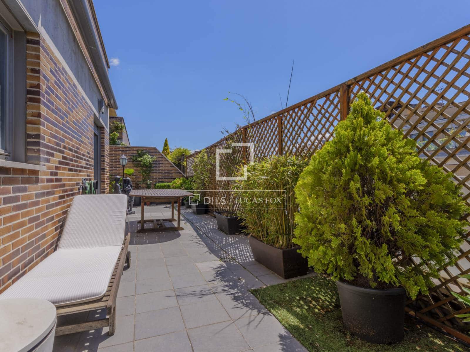 5 Zimmer Penthouse zu verkaufen in Madrid Stadt mit Pool Garage - 1.860.000 € (Ref: 9839826)