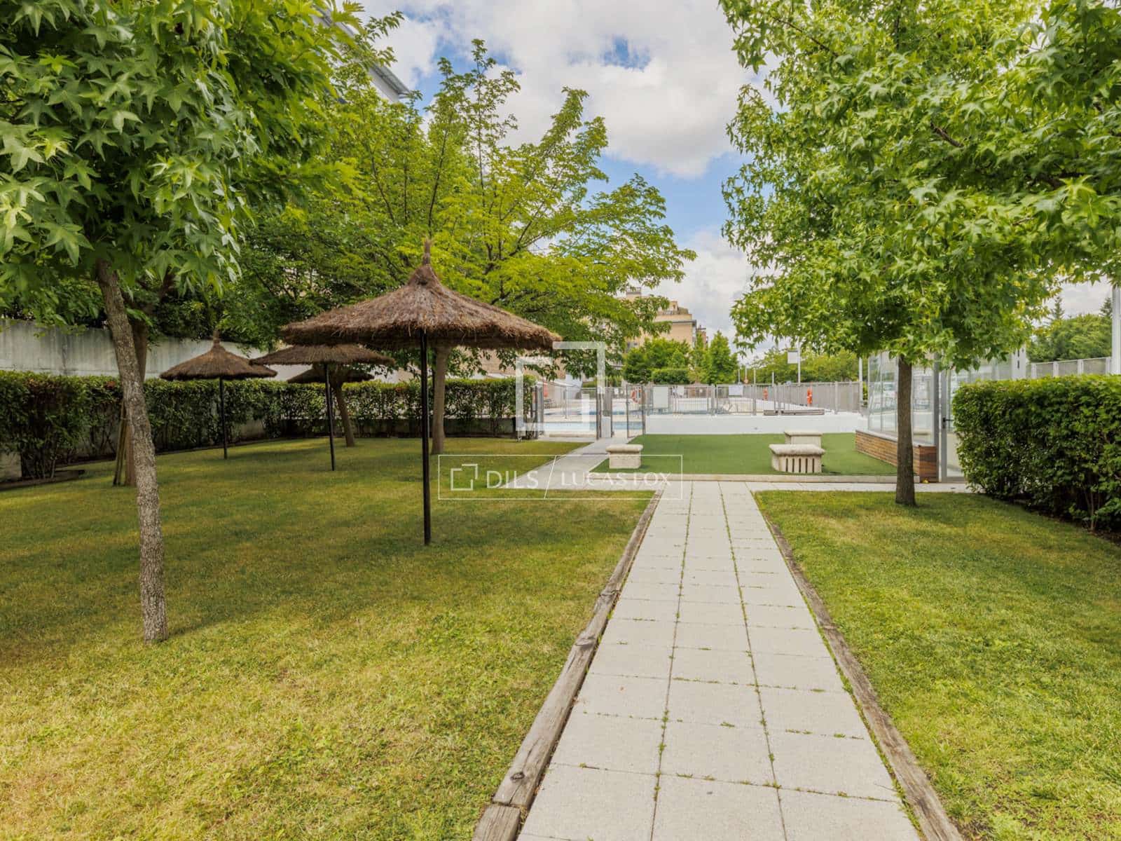 5 Zimmer Penthouse zu verkaufen in Madrid Stadt mit Pool Garage - 1.860.000 € (Ref: 9839826)