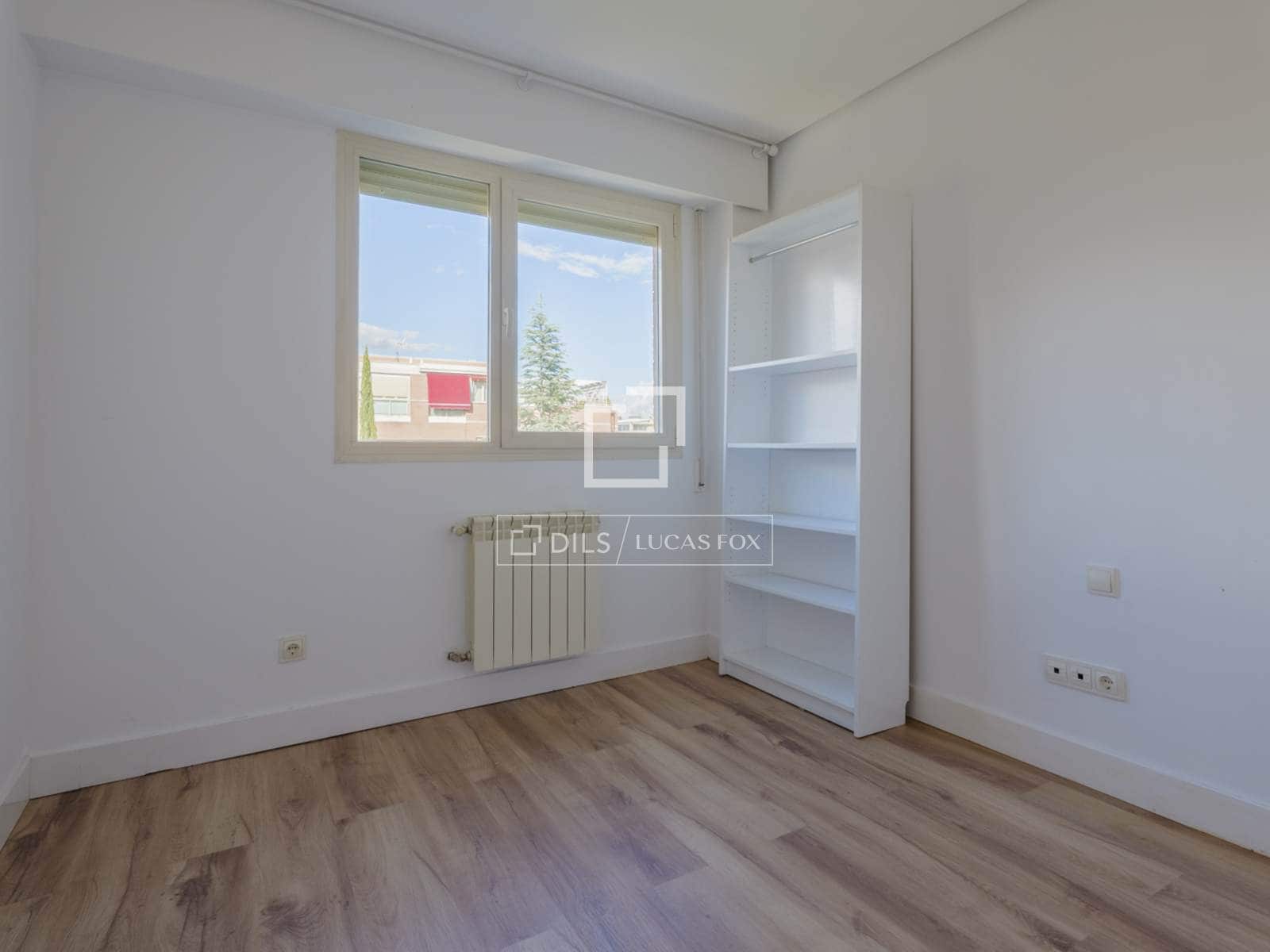 5 sovrum Takvåning till salu i Madrid stad med pool garage - 1 890 000 € (Ref: 9840654)