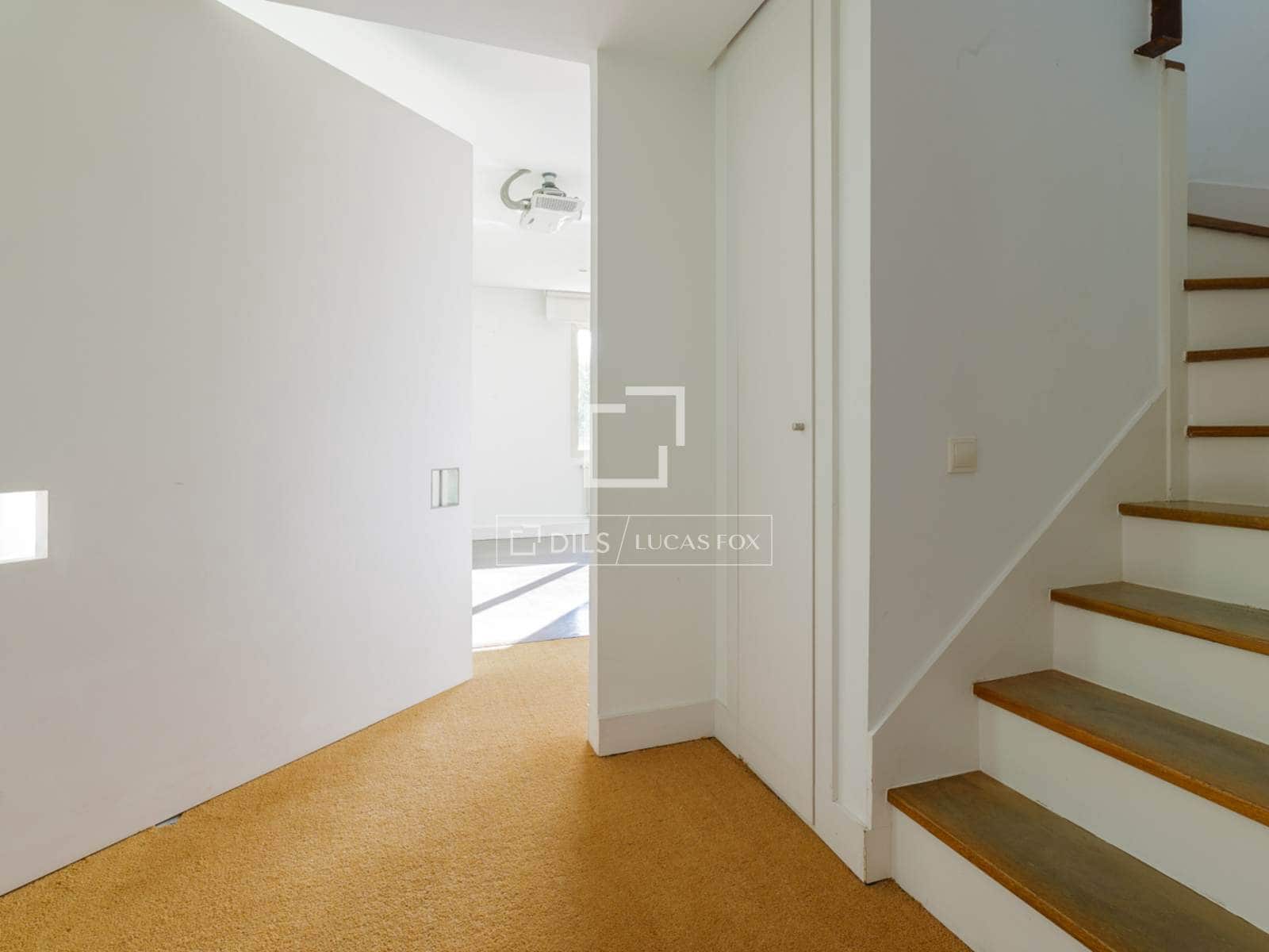 5 sovrum Takvåning till salu i Madrid stad med pool garage - 1 890 000 € (Ref: 9840654)