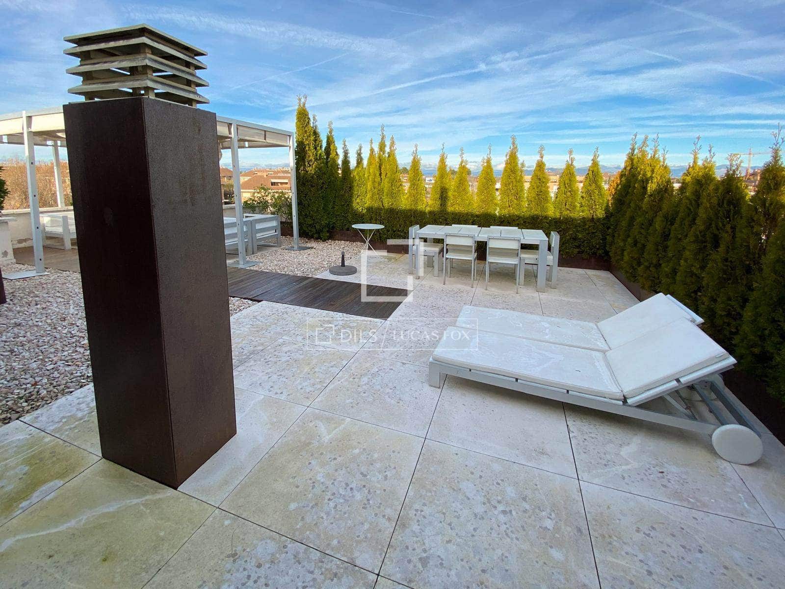 5 sovrum Takvåning till salu i Madrid stad med pool garage - 1 890 000 € (Ref: 9840654)