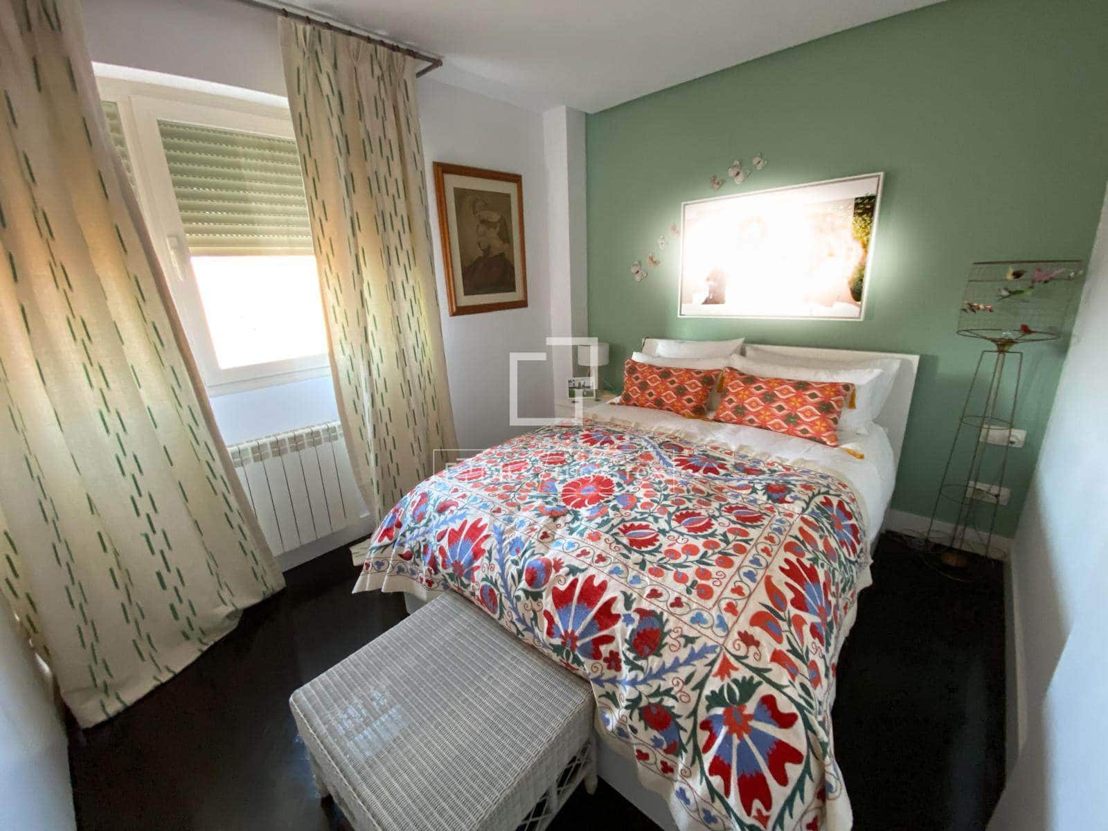 5 sovrum Takvåning till salu i Madrid stad med pool garage - 1 890 000 € (Ref: 9840654)