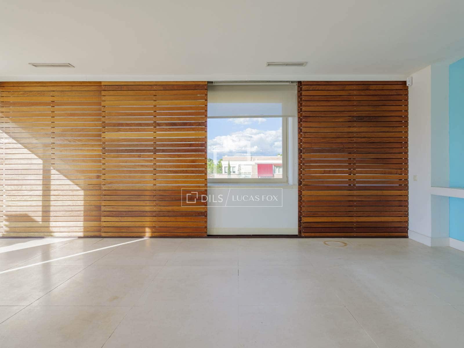 5 sovrum Takvåning till salu i Madrid stad med pool garage - 1 890 000 € (Ref: 9840654)