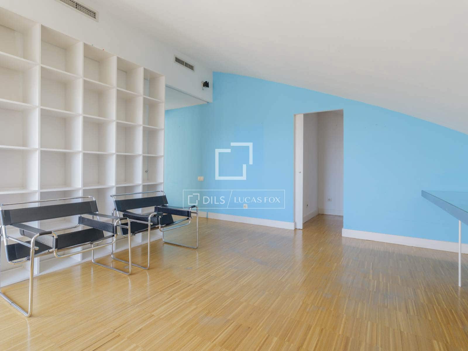 5 sovrum Takvåning till salu i Madrid stad med pool garage - 1 890 000 € (Ref: 9840654)