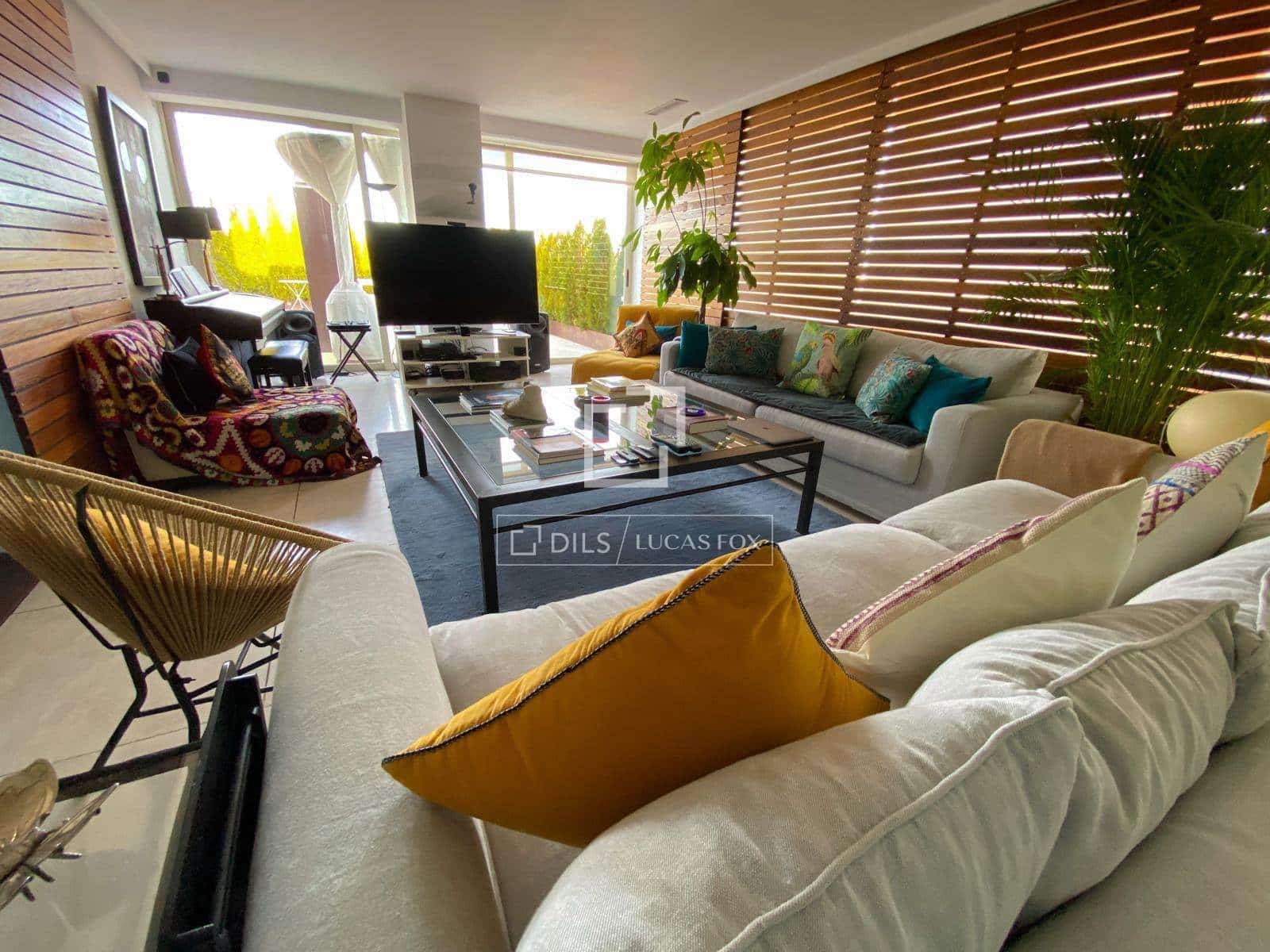 5 sovrum Takvåning till salu i Madrid stad med pool garage - 1 890 000 € (Ref: 9840654)