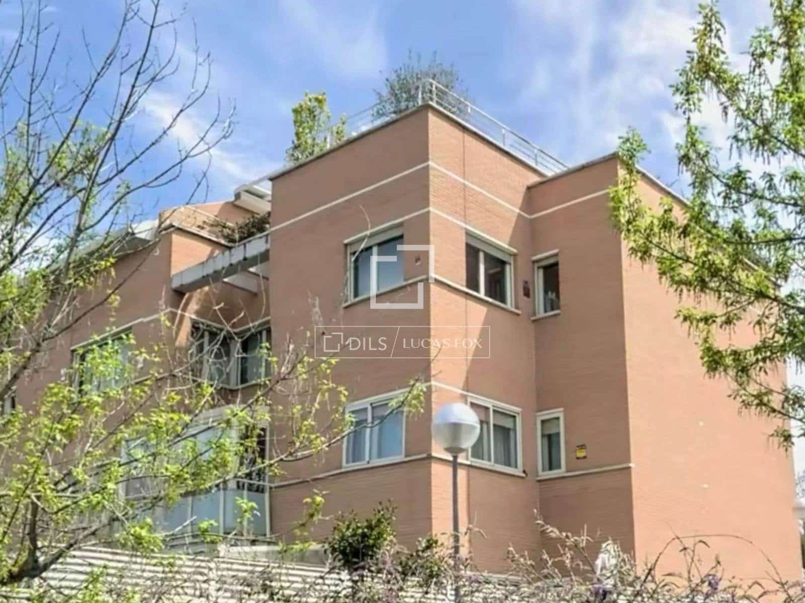 5 sovrum Takvåning till salu i Madrid stad med pool garage - 1 890 000 € (Ref: 9840654)