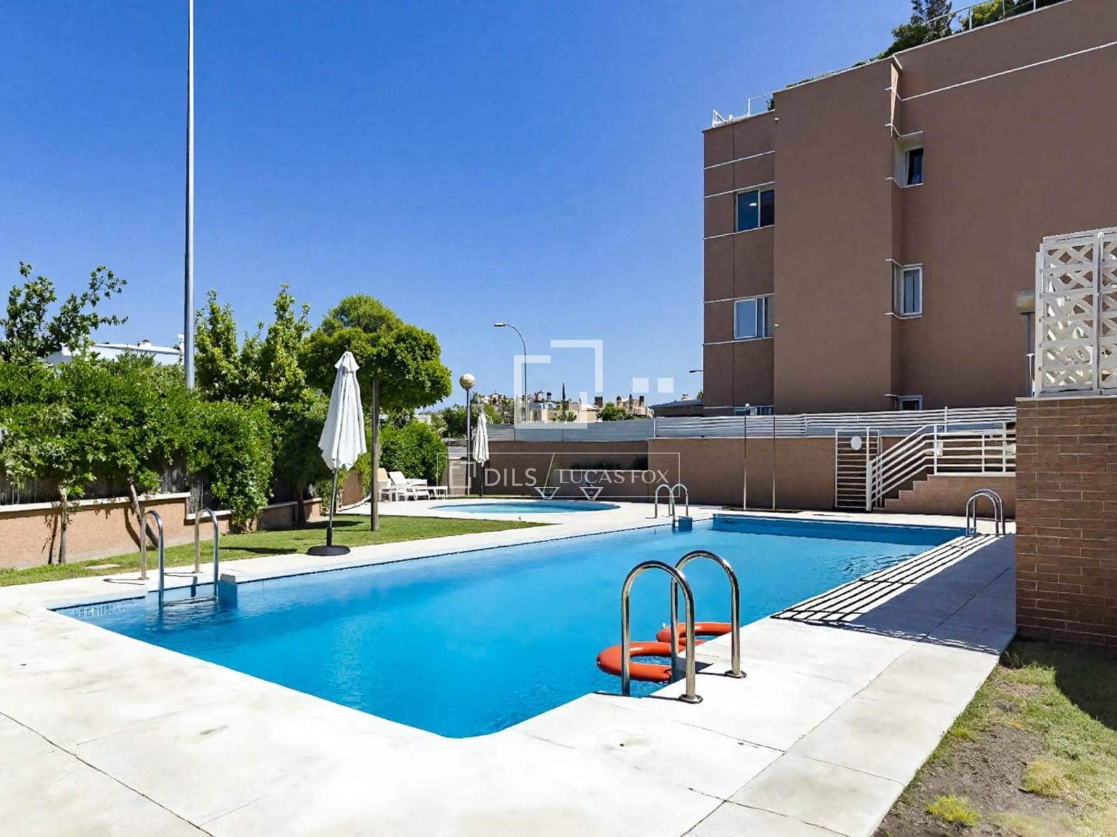 5 sovrum Takvåning till salu i Madrid stad med pool garage - 1 890 000 € (Ref: 9840654)