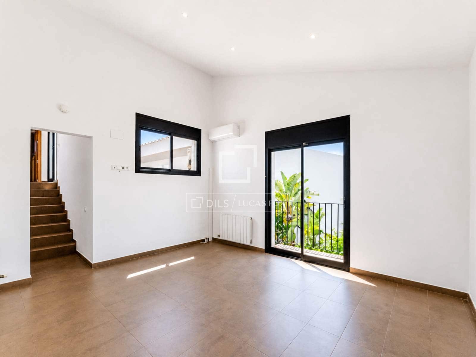Chalet de 4 habitaciones en Sant Pere de Ribes en venta con piscina garaje - 1.250.000 € (Ref: 9841092)