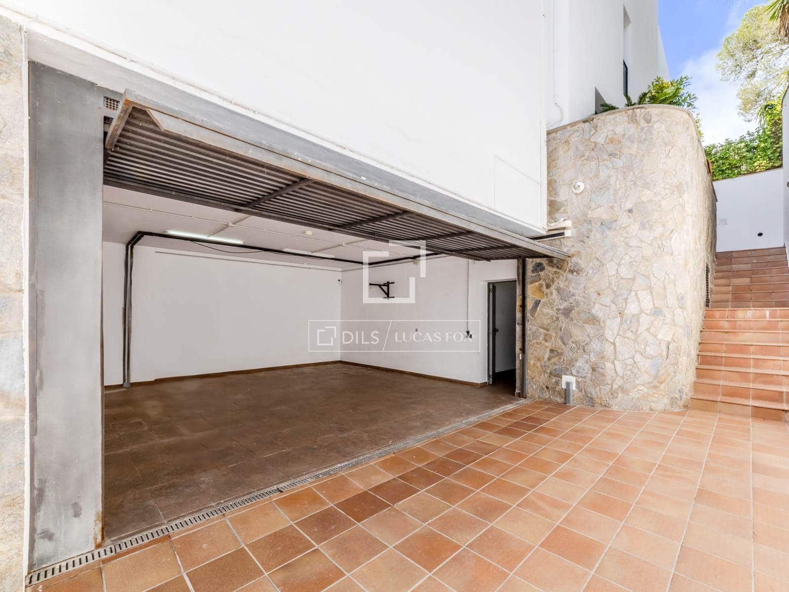 Chalet de 4 habitaciones en Sant Pere de Ribes en venta con piscina garaje - 1.250.000 € (Ref: 9841092)