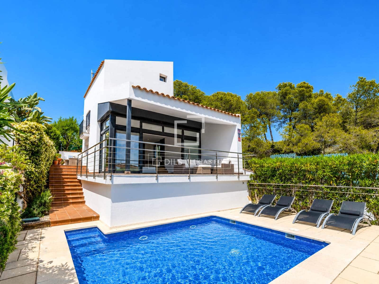 Chalet de 4 habitaciones en Sant Pere de Ribes en venta con piscina garaje - 1.250.000 € (Ref: 9841092)