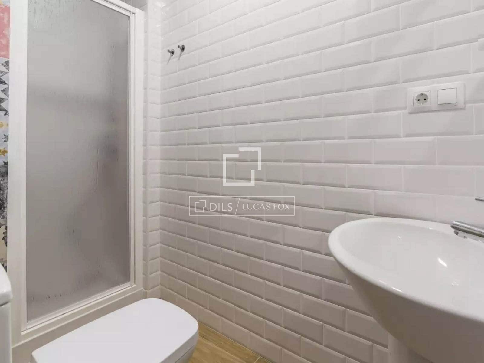 6 bedroom Apartment for sale in Valencia city - € 690,000 (Ref: 9841537)