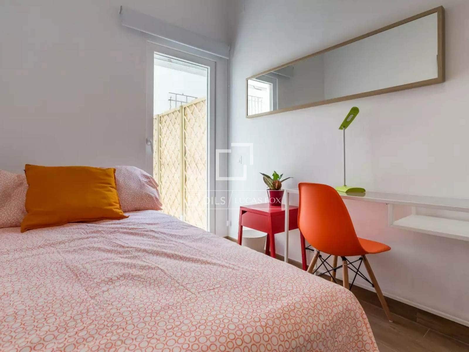 6 bedroom Apartment for sale in Valencia city - € 690,000 (Ref: 9841537)