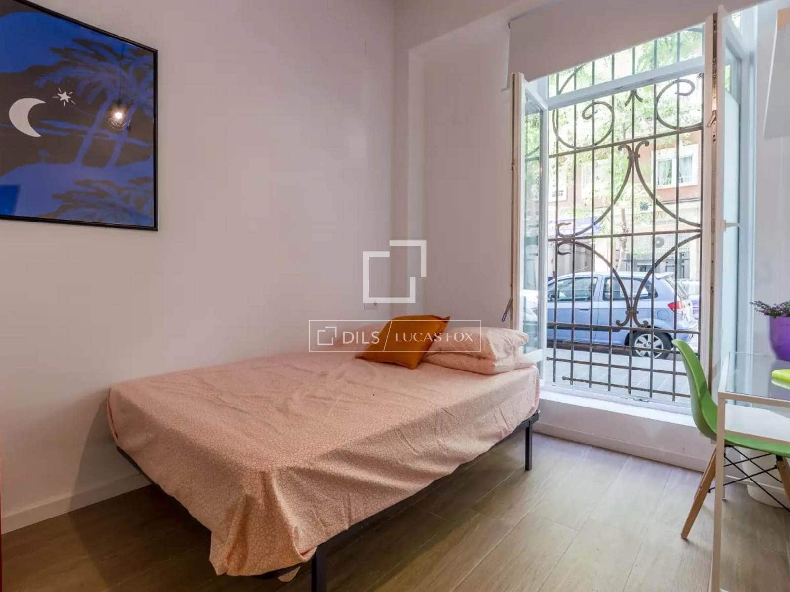 6 bedroom Apartment for sale in Valencia city - € 690,000 (Ref: 9841537)