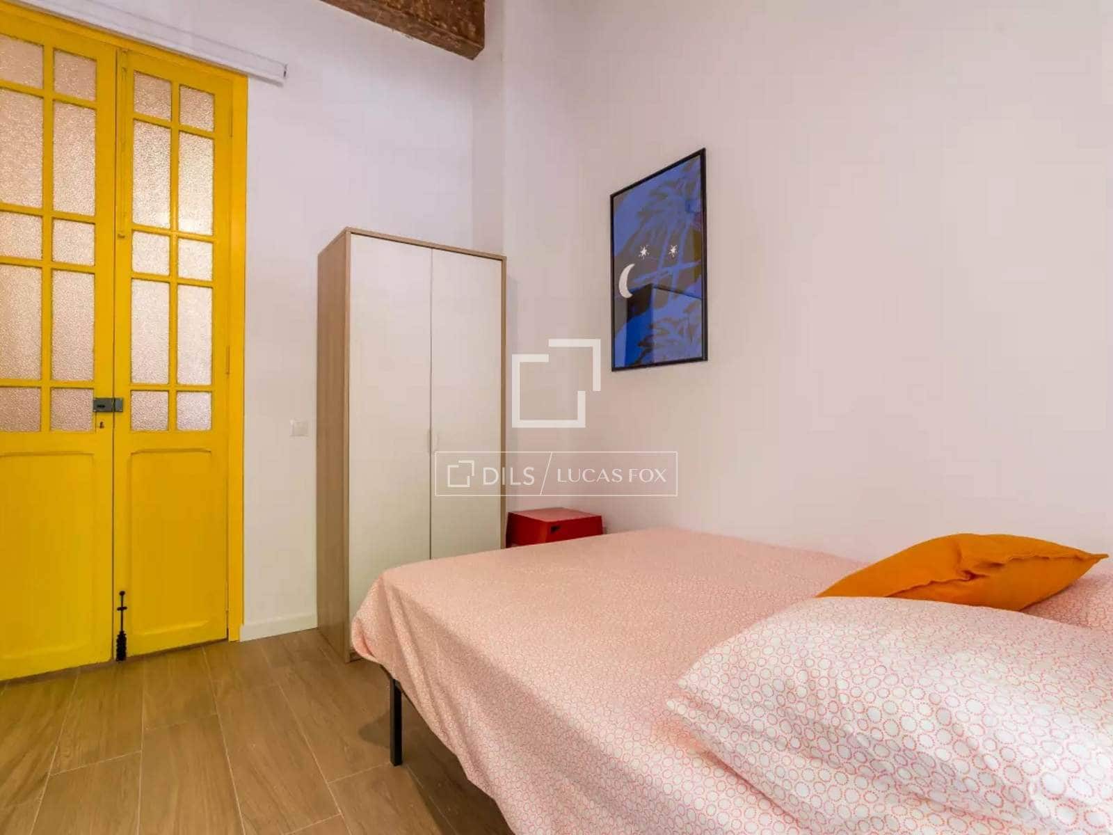 6 bedroom Apartment for sale in Valencia city - € 690,000 (Ref: 9841537)