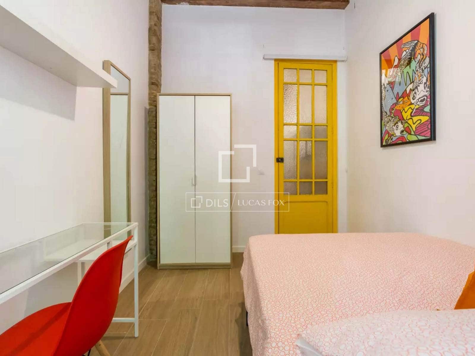 6 bedroom Apartment for sale in Valencia city - € 690,000 (Ref: 9841537)
