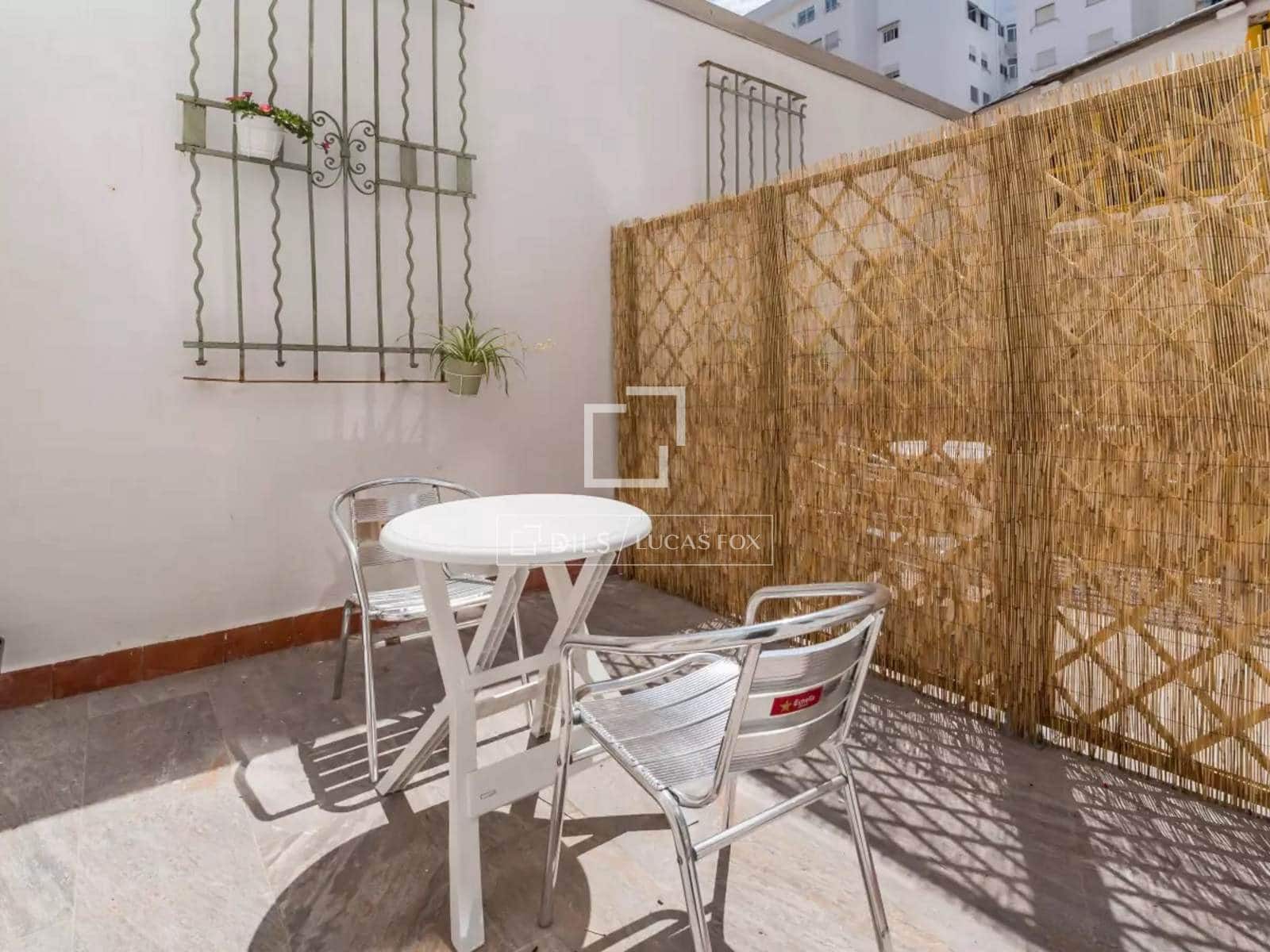 6 bedroom Apartment for sale in Valencia city - € 690,000 (Ref: 9841537)