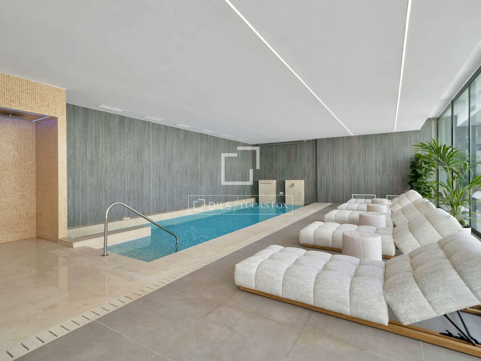 3 sypialnia Apartament na sprzedaż w Marbella z basenem garażem - 850 000 € (Ref: 9841538)