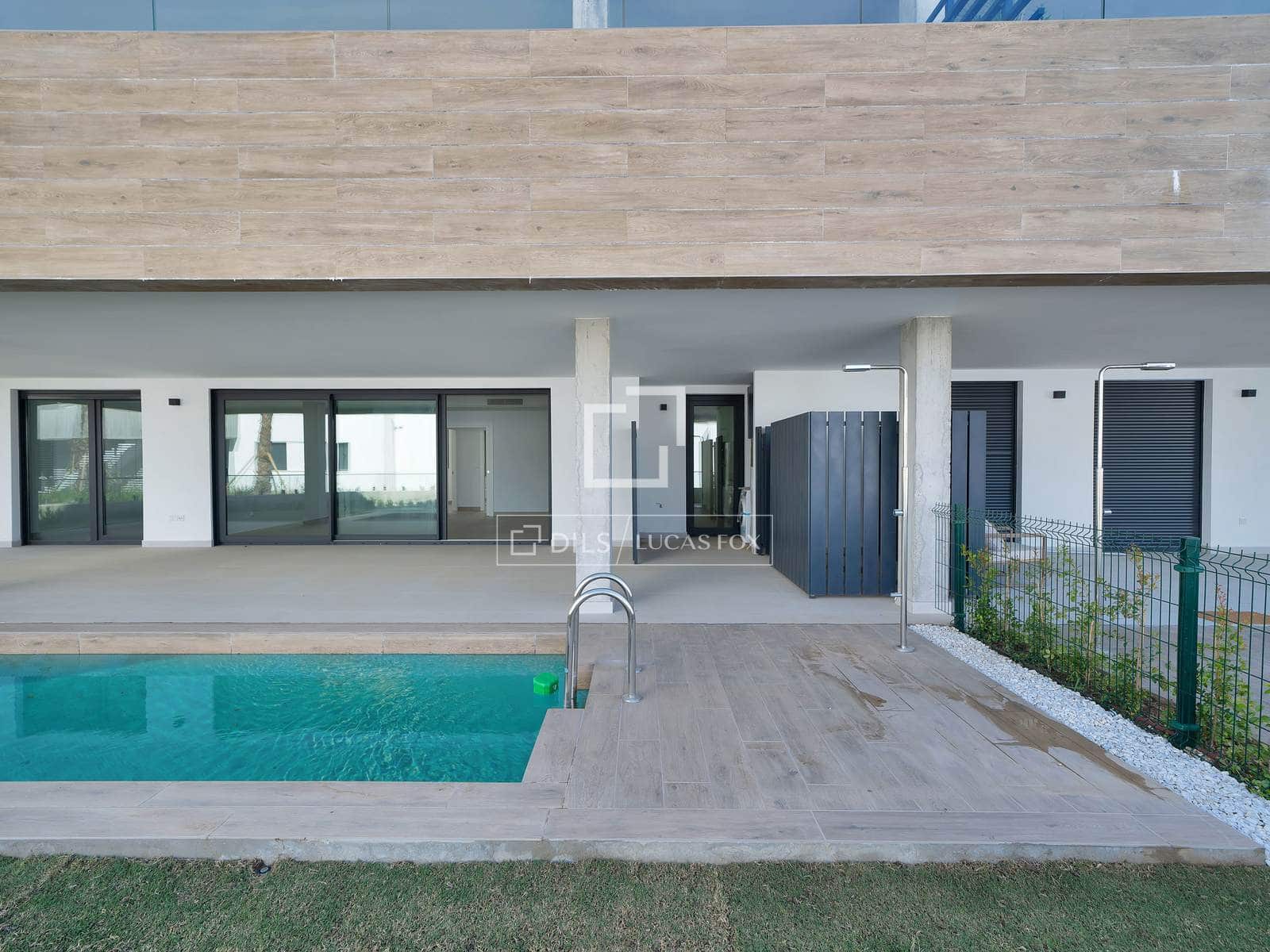 3 sypialnia Apartament na sprzedaż w Marbella z basenem garażem - 850 000 € (Ref: 9841538)