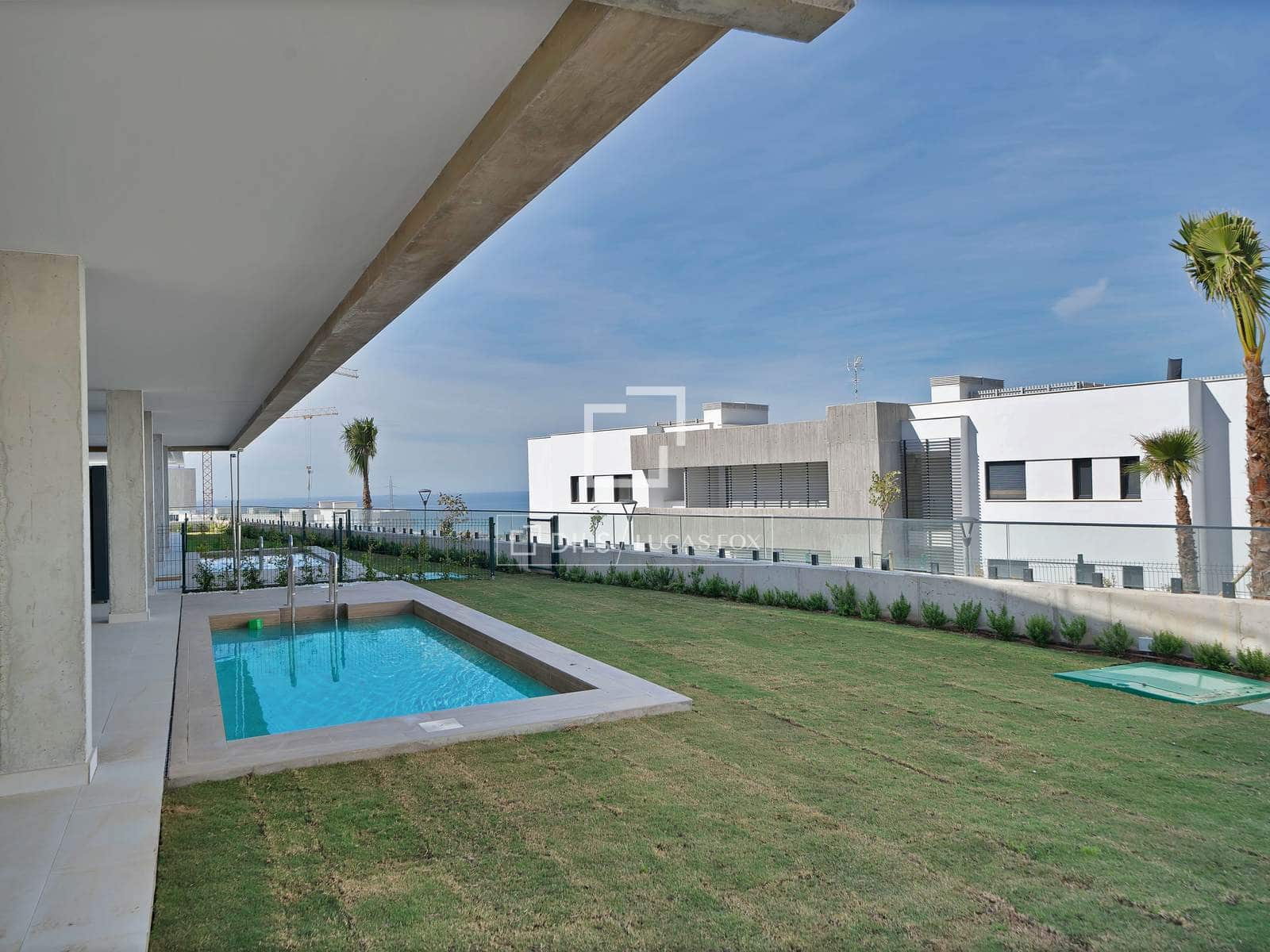 3 sypialnia Apartament na sprzedaż w Marbella z basenem garażem - 850 000 € (Ref: 9841538)