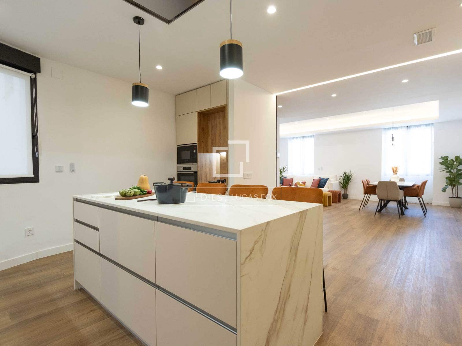 4 bedroom Apartment for sale in Valencia city - € 1,200,000 (Ref: 9841540)