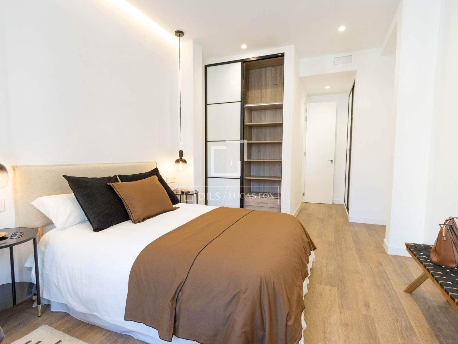 4 bedroom Apartment for sale in Valencia city - € 1,200,000 (Ref: 9841540)