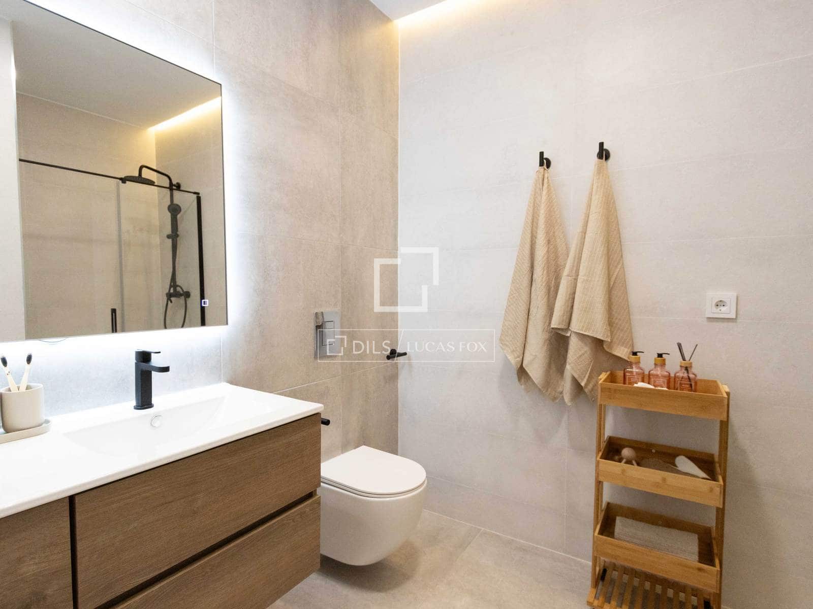 4 bedroom Apartment for sale in Valencia city - € 1,200,000 (Ref: 9841540)