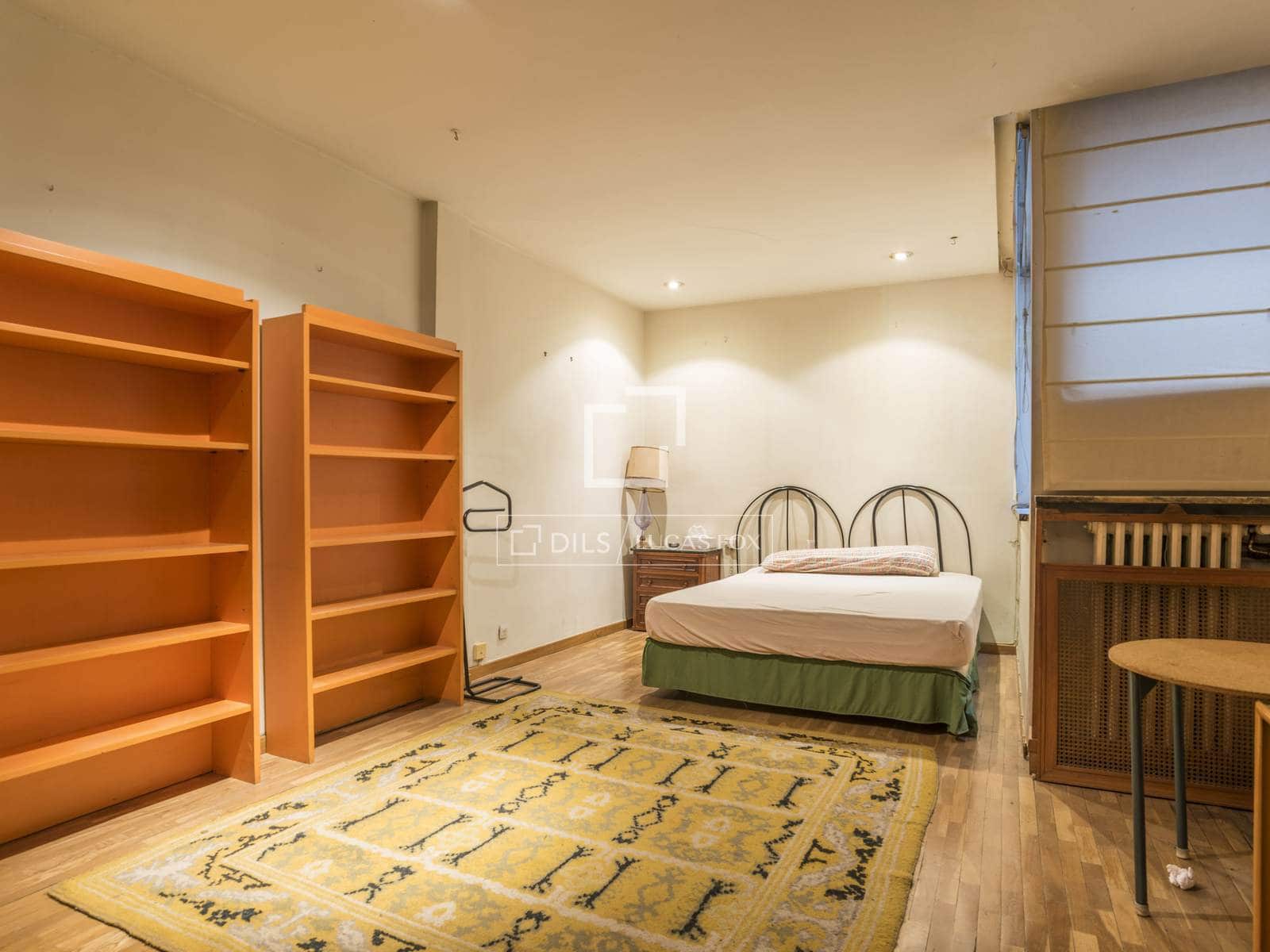 4 bedroom Apartment for sale in Madrid city with pool garage - € 2,650,000 (Ref: 9841706)