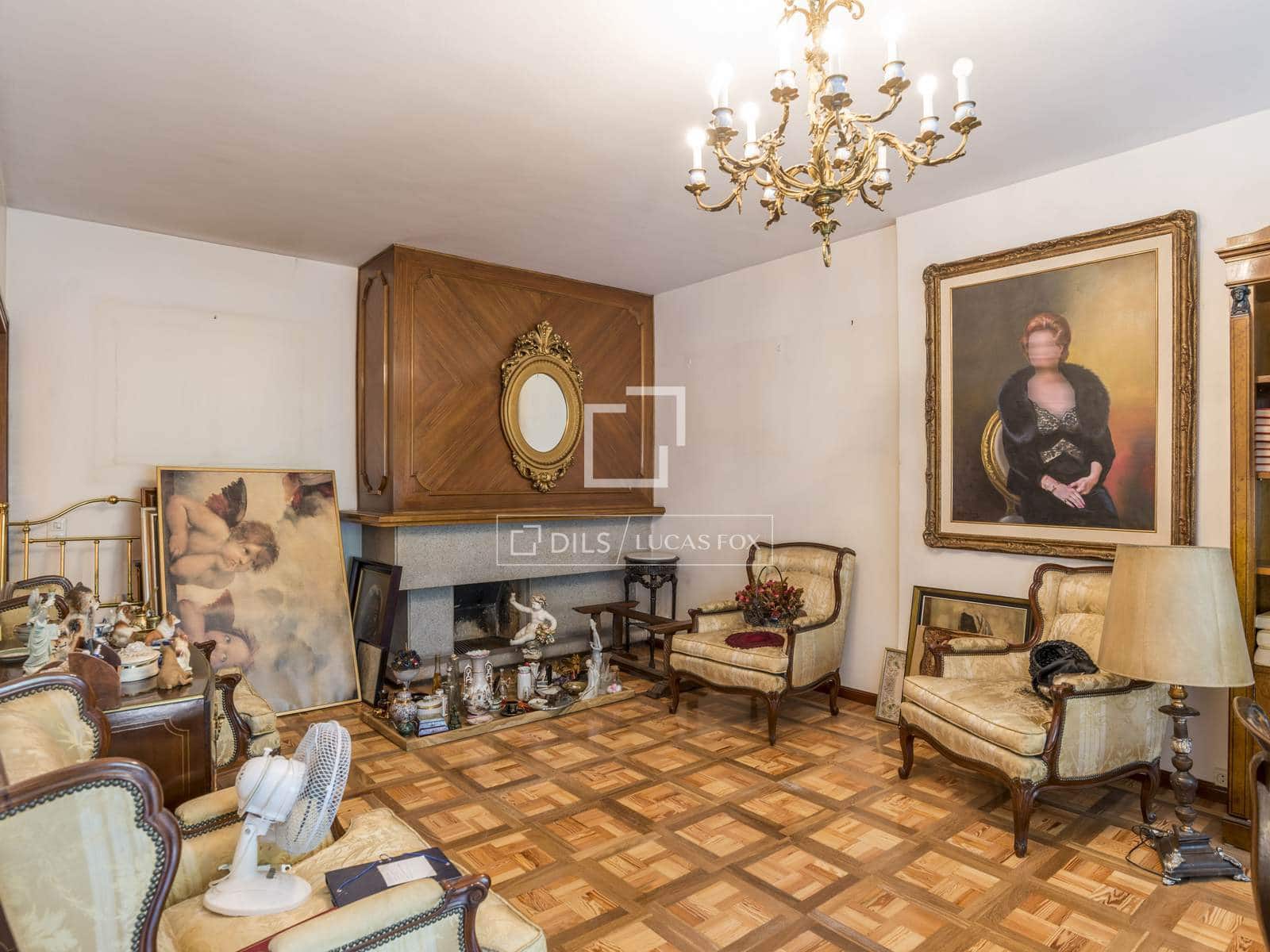 4 bedroom Apartment for sale in Madrid city with pool garage - € 2,650,000 (Ref: 9841706)