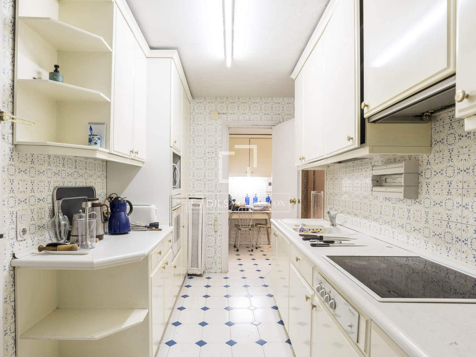 4 bedroom Apartment for sale in Madrid city with pool garage - € 2,650,000 (Ref: 9841706)