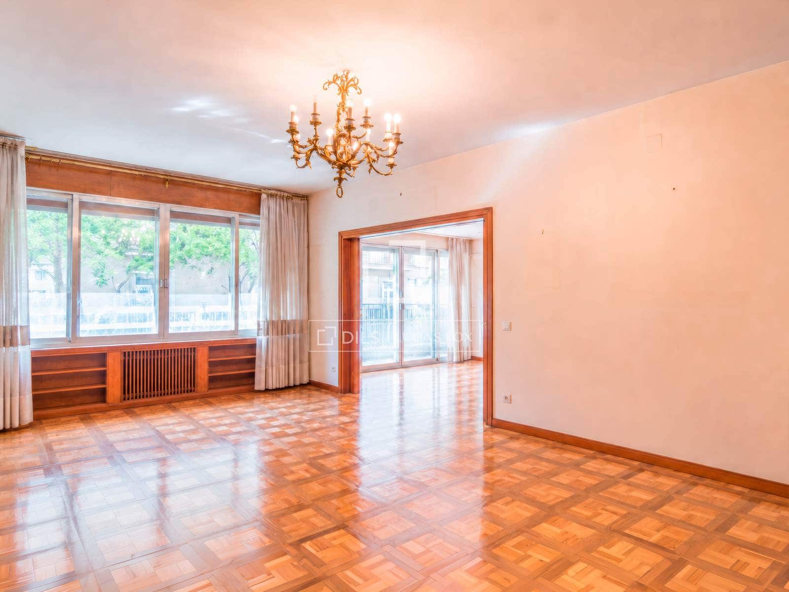 4 camera da letto Appartamento in vendita in Madrid citta con piscina garage - 2.300.000 € (Rif: 9841706)
