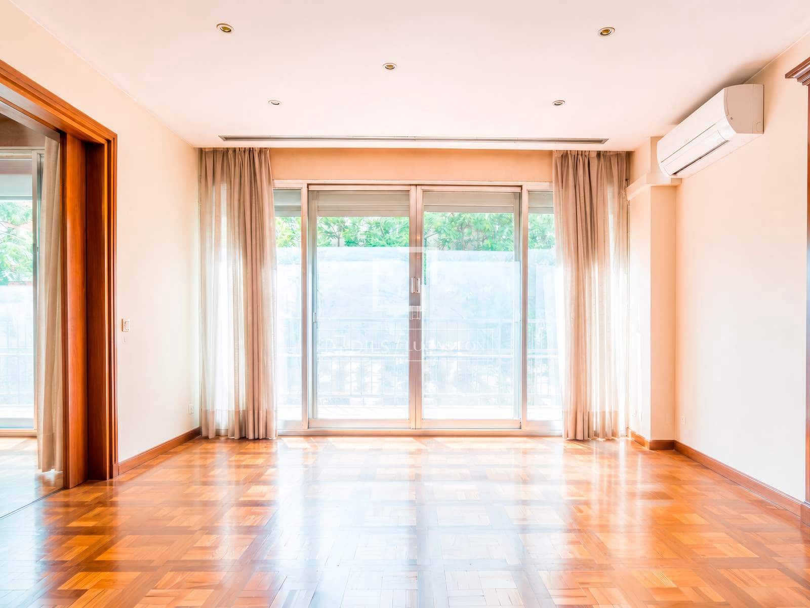 4 camera da letto Appartamento in vendita in Madrid citta con piscina garage - 2.300.000 € (Rif: 9841706)