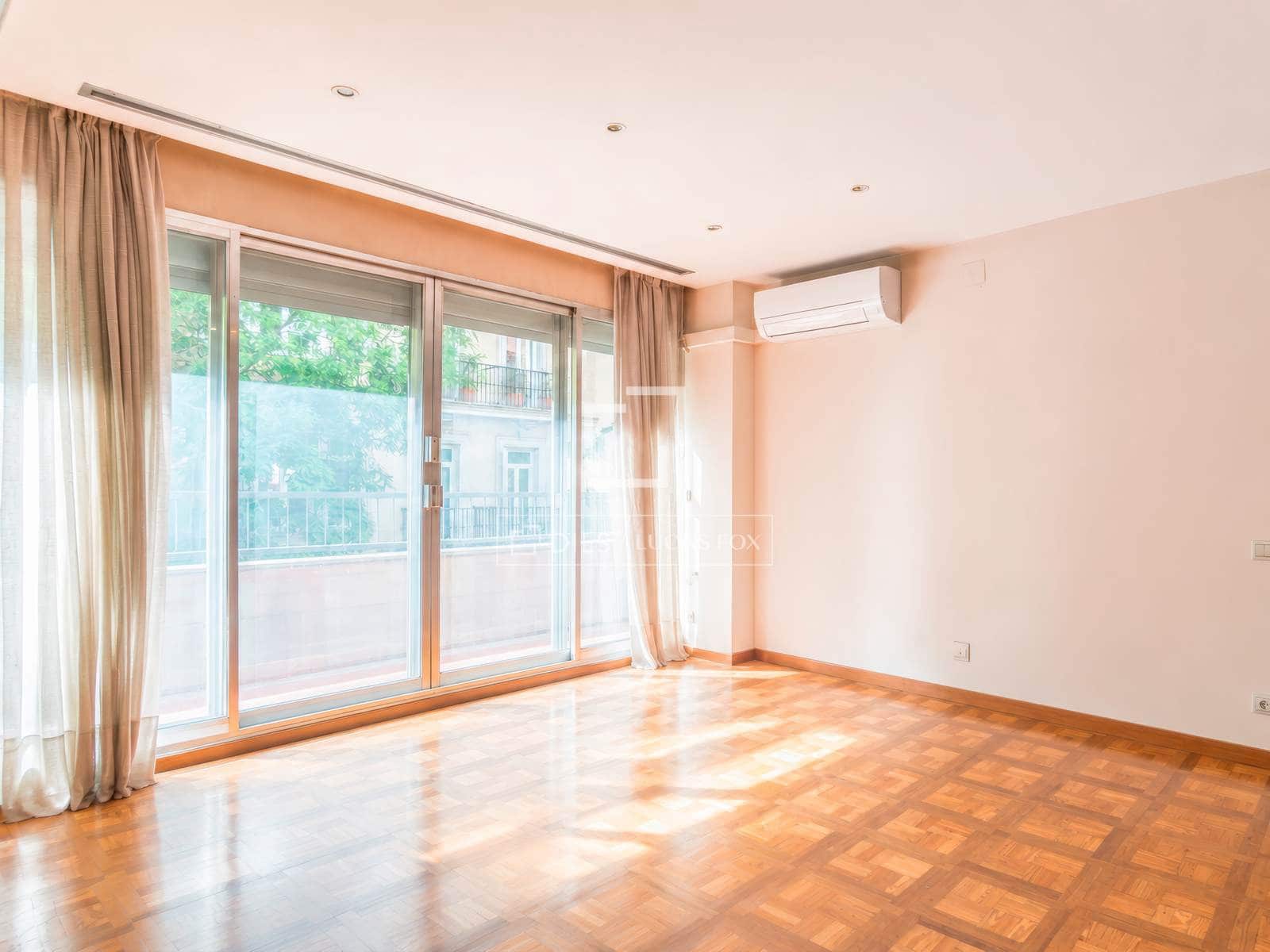 4 camera da letto Appartamento in vendita in Madrid citta con piscina garage - 2.300.000 € (Rif: 9841706)