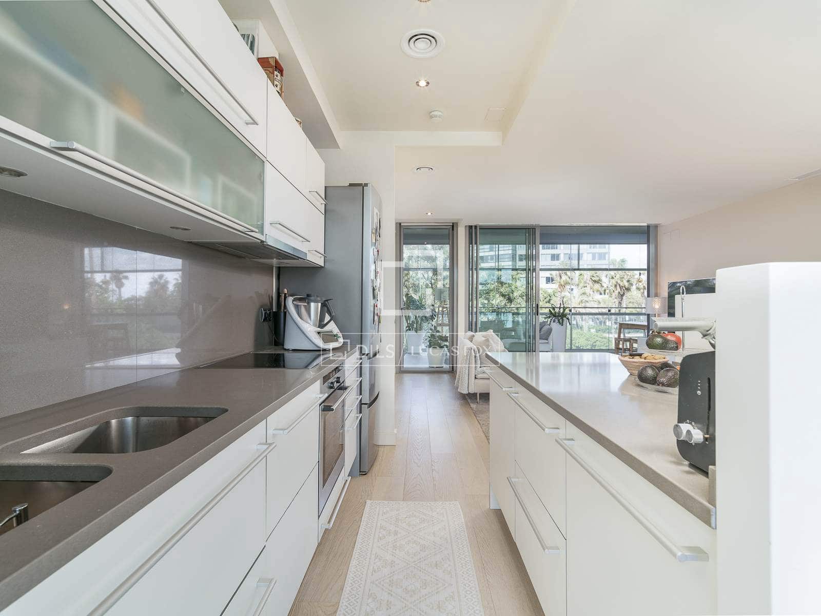 2 slaapkamer Appartement te koop in Barcelona stad met garage - € 1.080.000 (Ref: 9841707)