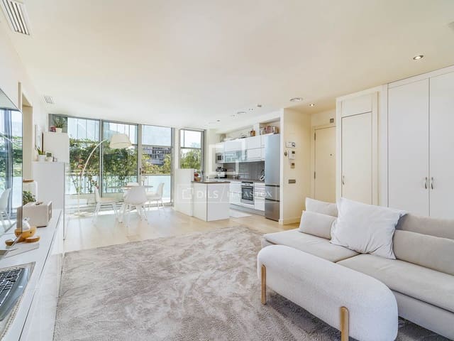 2 slaapkamer Appartement te koop in Barcelona stad met garage - € 1.080.000 (Ref: 9841707)