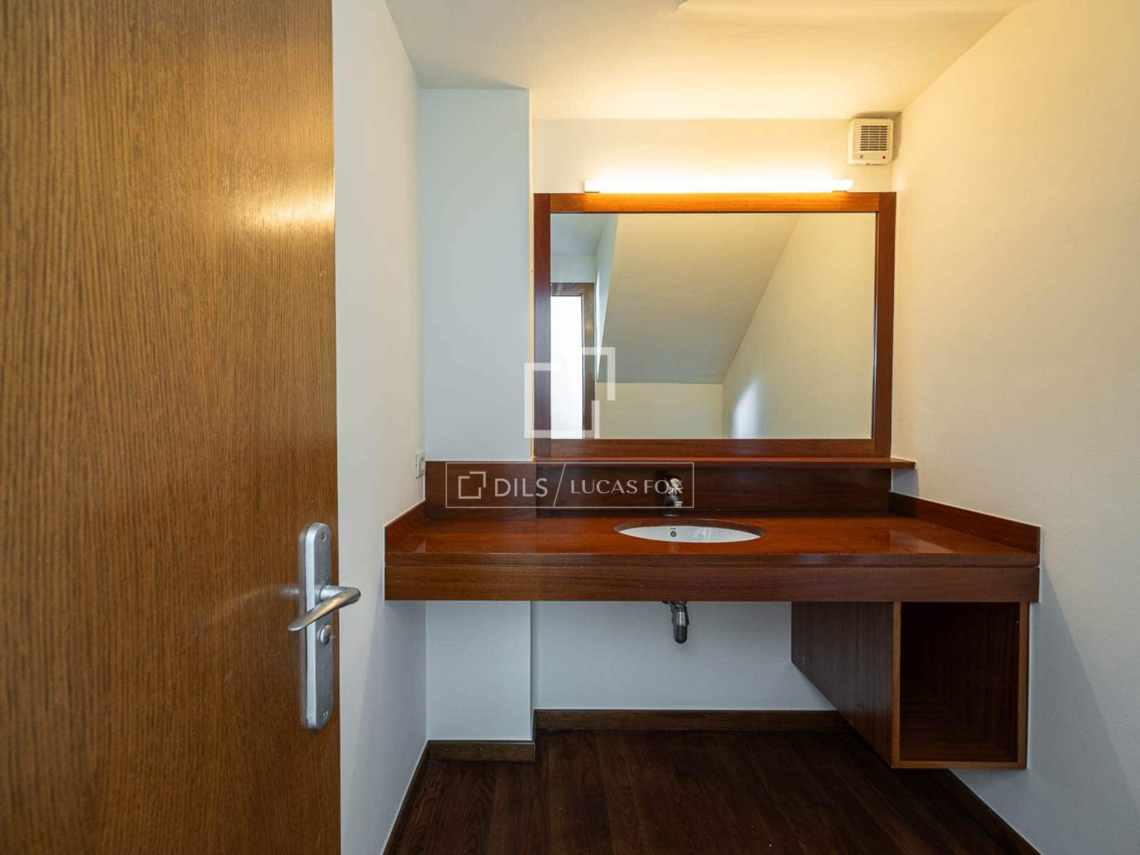 6 soveværelse Villa til salg i Barcelona by med garage - € 1.790.000 (Ref: 9841708)