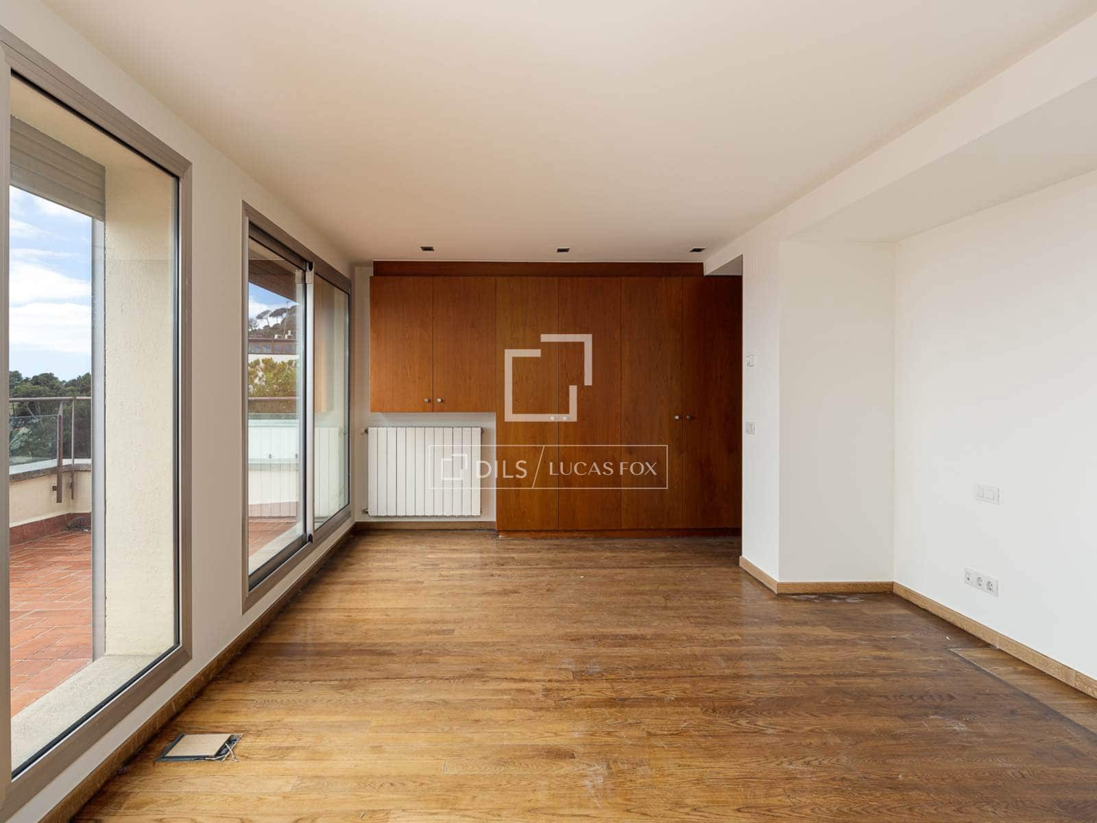 6 soveværelse Villa til salg i Barcelona by med garage - € 1.790.000 (Ref: 9841708)