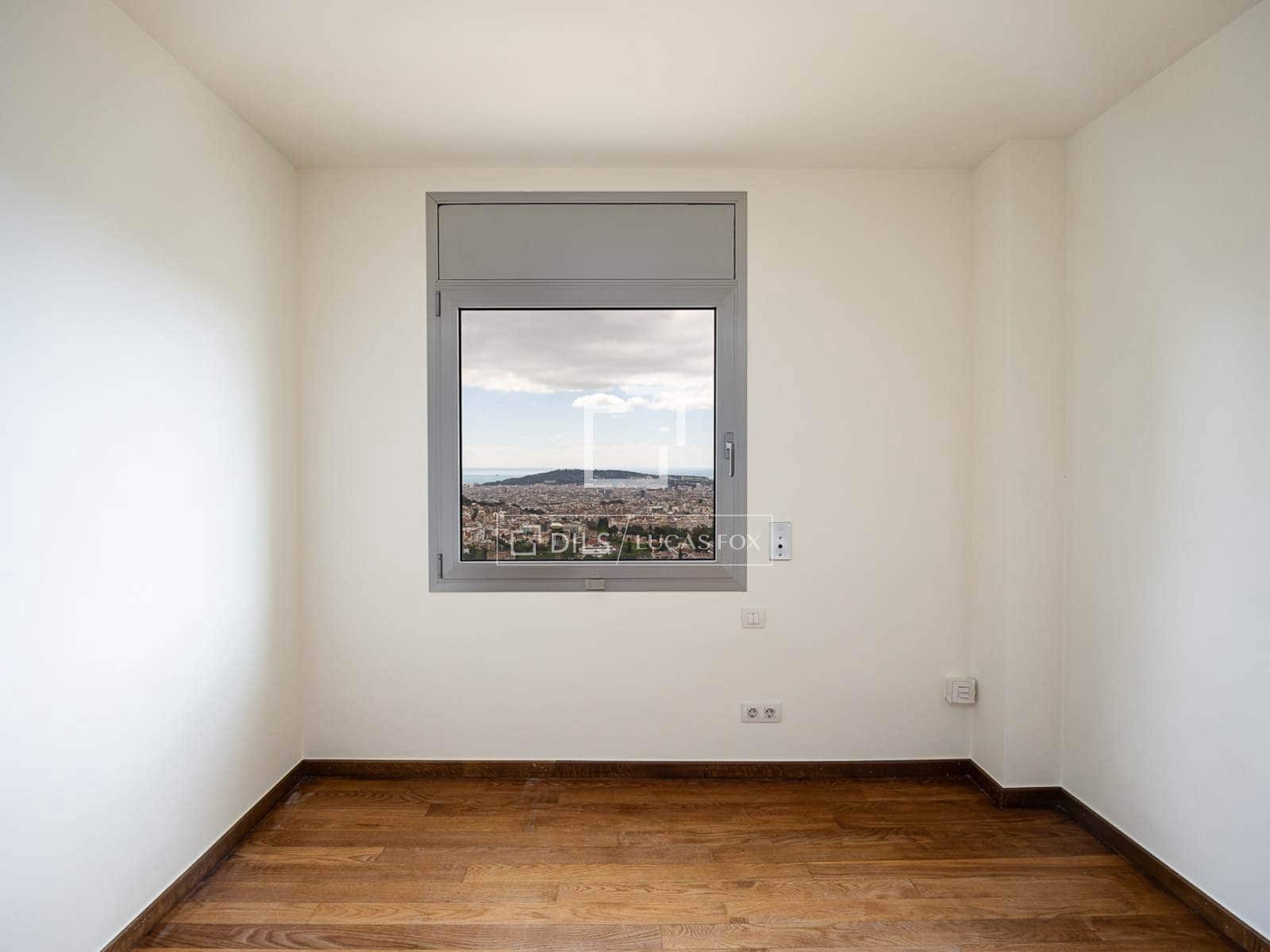 6 soveværelse Villa til salg i Barcelona by med garage - € 1.790.000 (Ref: 9841708)