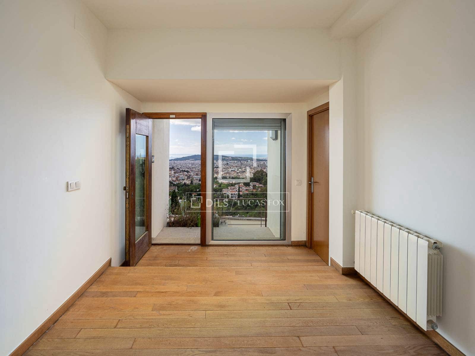 6 soveværelse Villa til salg i Barcelona by med garage - € 1.790.000 (Ref: 9841708)