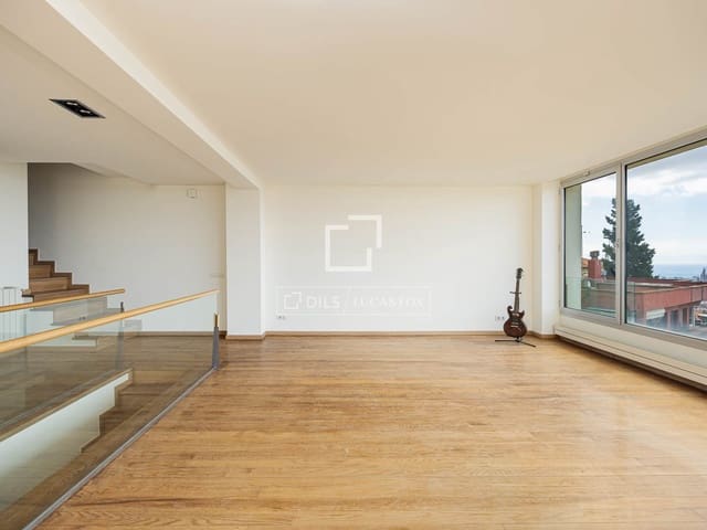 6 soveværelse Villa til salg i Barcelona by med garage - € 1.790.000 (Ref: 9841708)