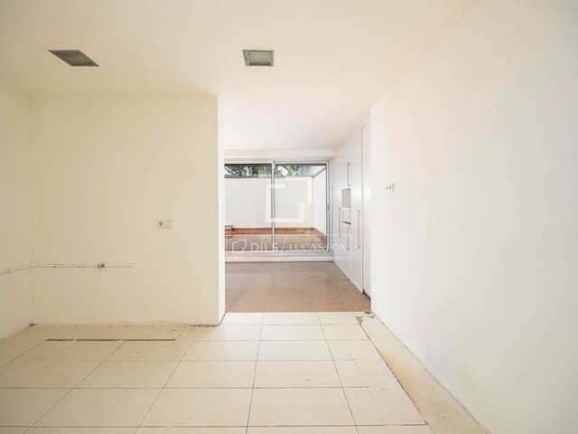 6 soveværelse Villa til salg i Barcelona by med garage - € 1.790.000 (Ref: 9841708)