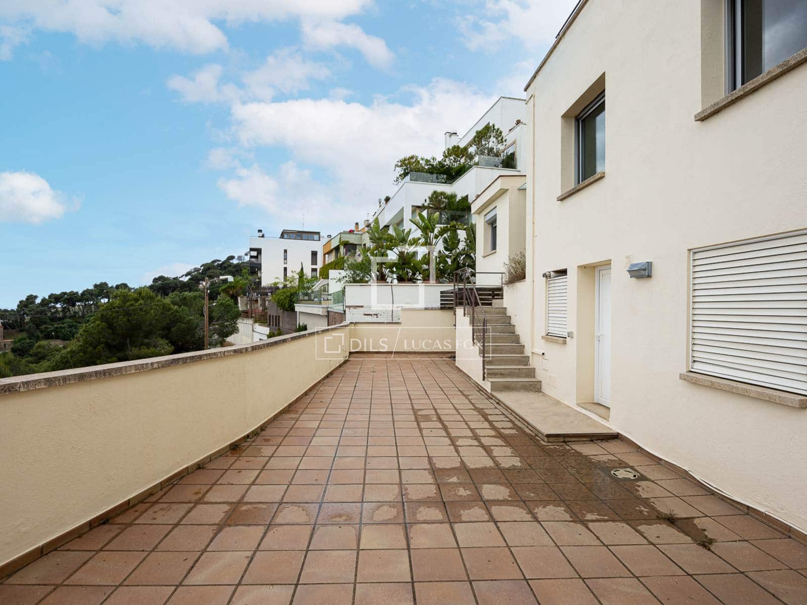 6 soveværelse Villa til salg i Barcelona by med garage - € 1.790.000 (Ref: 9841708)