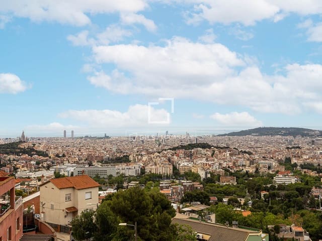 6 soveværelse Villa til salg i Barcelona by med garage - € 1.790.000 (Ref: 9841708)