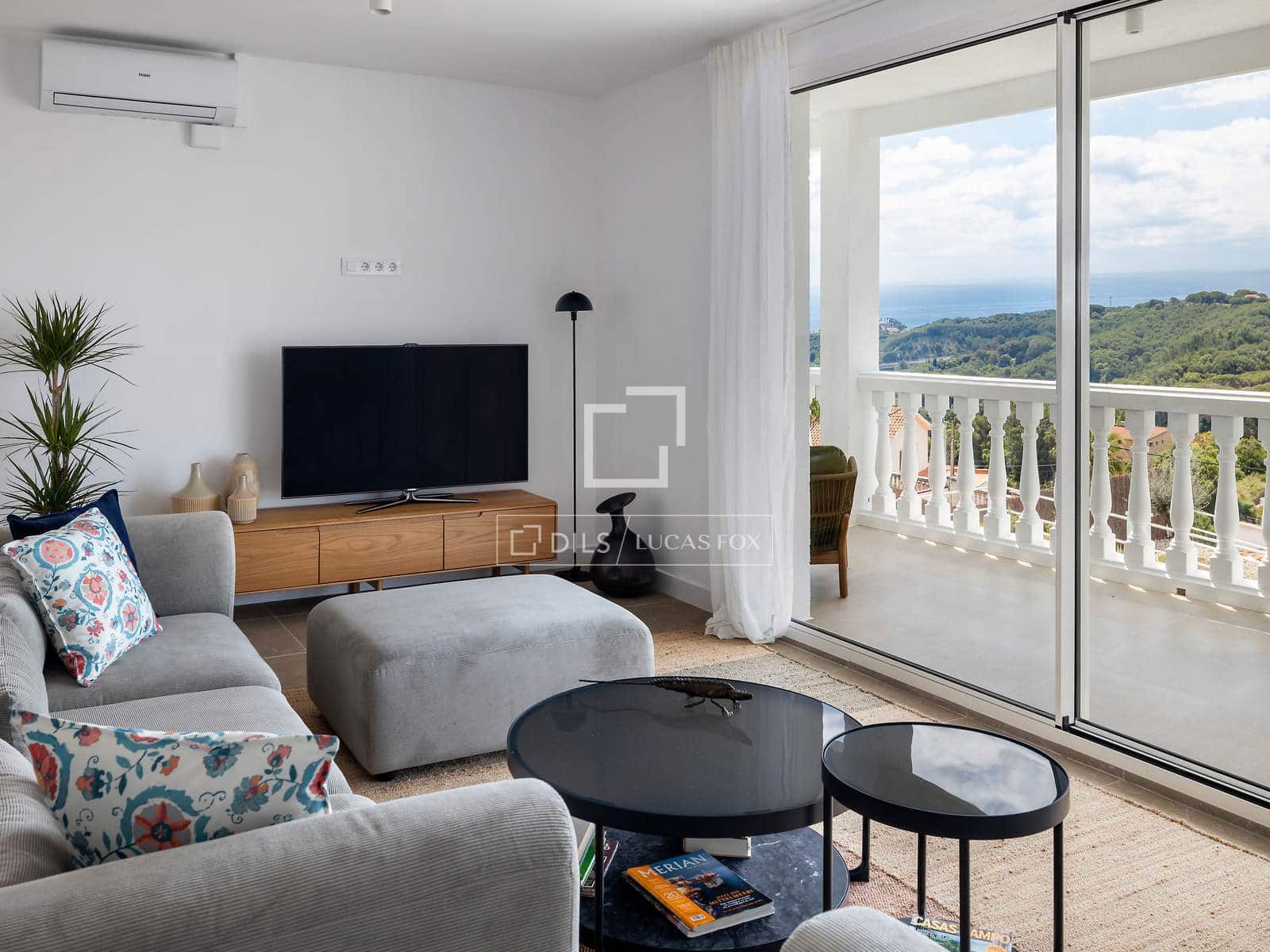 4 soveværelse Villa til salg i Sant Cebria de Vallalta - € 795.000 (Ref: 9841710)