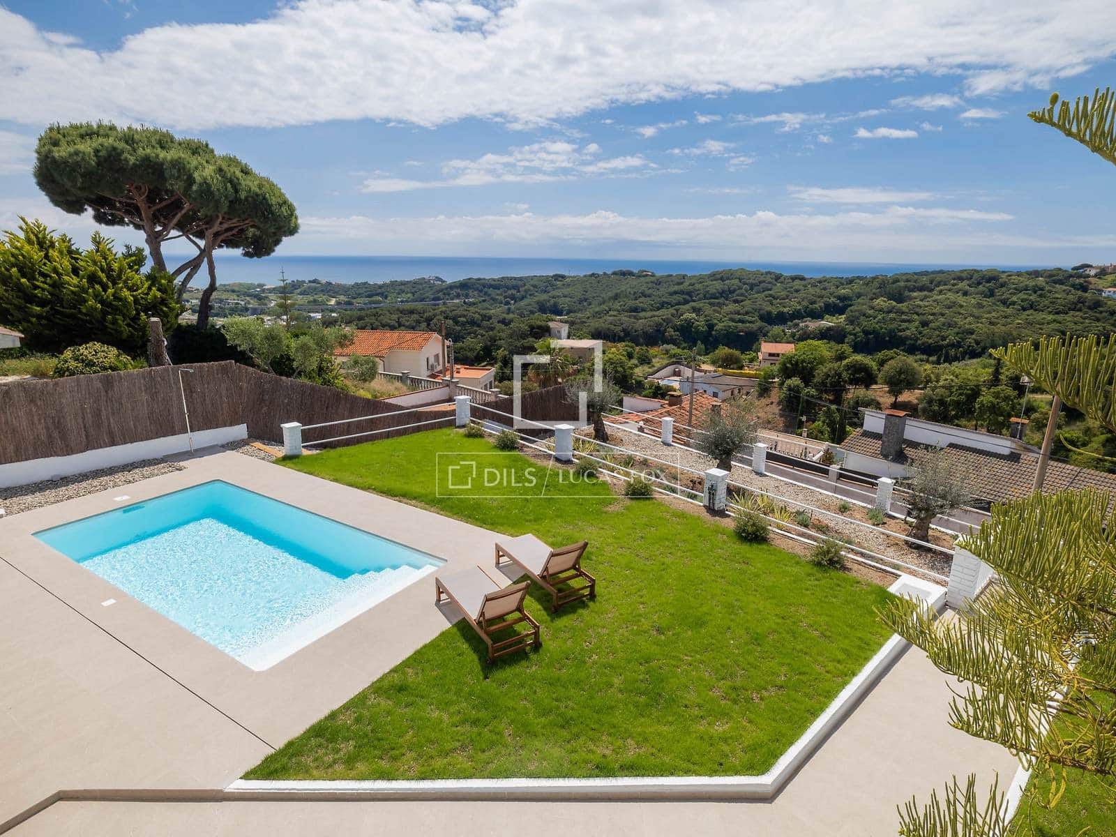 4 soveværelse Villa til salg i Sant Cebria de Vallalta - € 795.000 (Ref: 9841710)