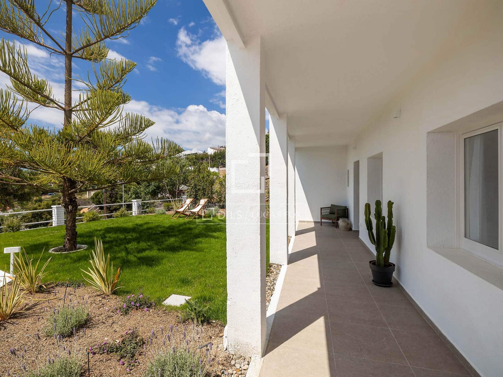 4 soveværelse Villa til salg i Sant Cebria de Vallalta - € 795.000 (Ref: 9841710)