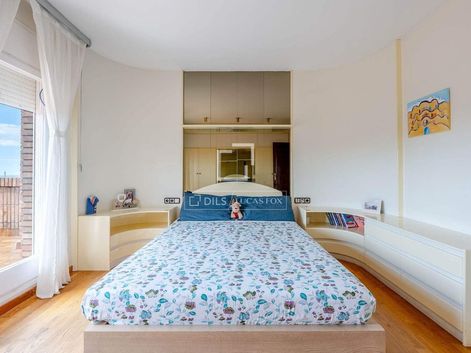 5 slaapkamer Villa te koop in Sant Just Desvern met garage - € 1.250.000 (Ref: 9841711)